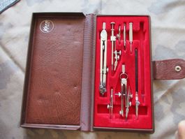 Kern Zirkel Set mit Etui guter Zustand