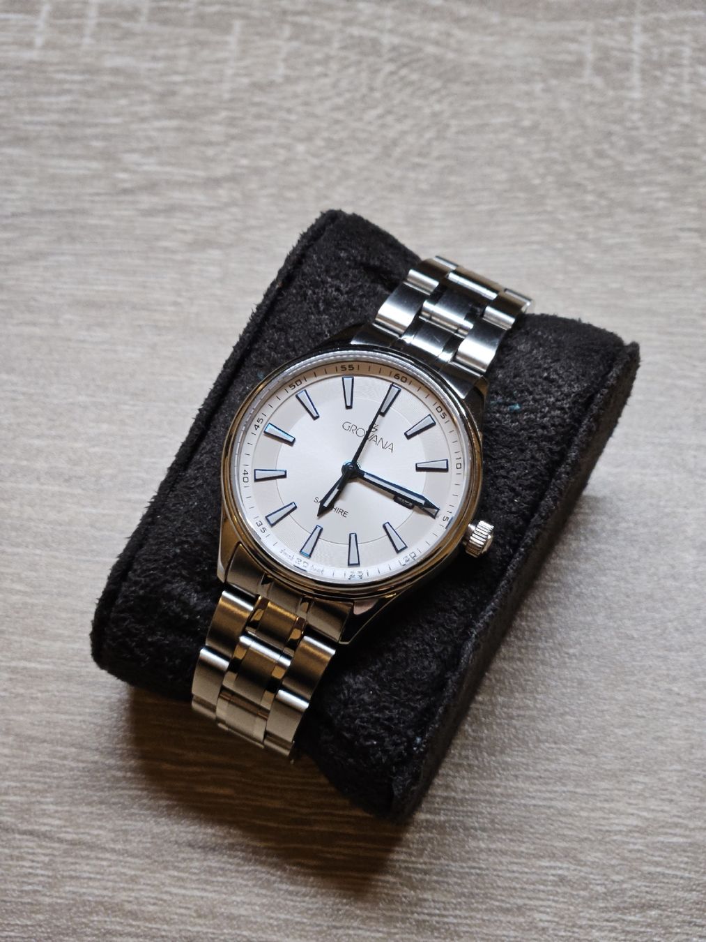 Uhren: Grovana Swiss Made 32mm – Gebraucht aus Vevey von Photech