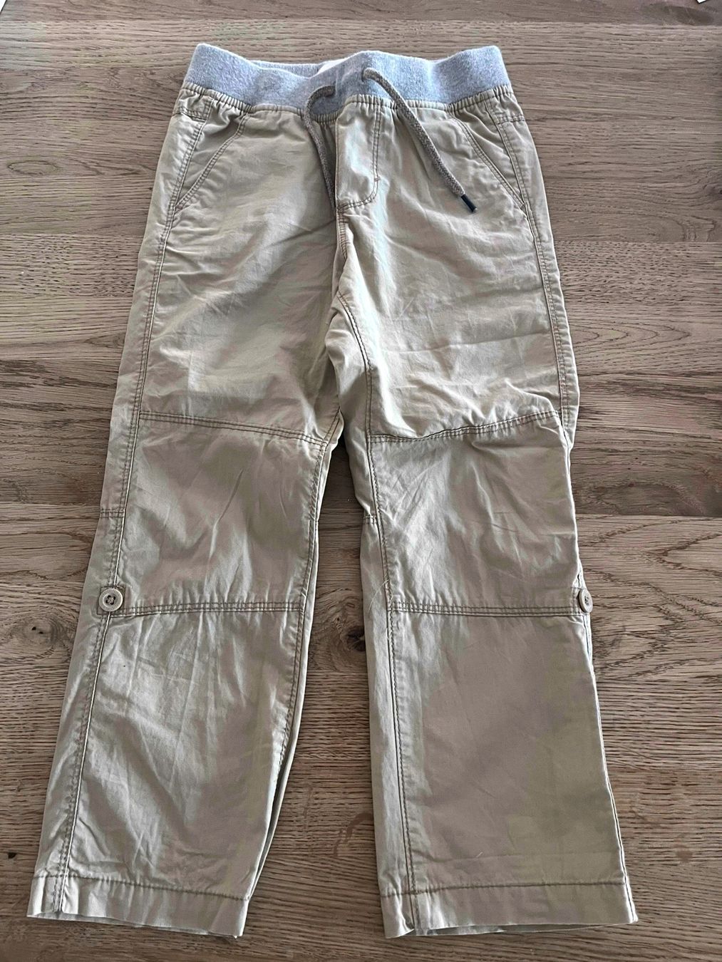 Pantaloni: Hosen lang, Grösse 104 – Usato da Konolfingen venduto da takkie