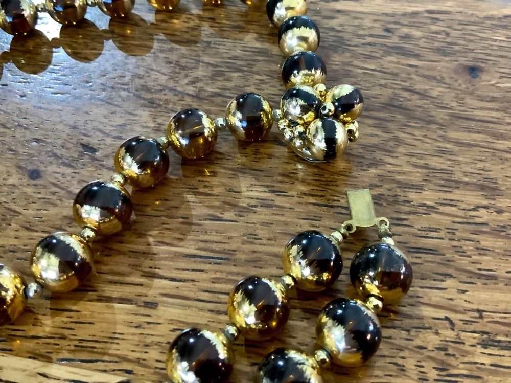 Colliers: collier original 53(2fois) x1cm – D'occasion à Tolochenaz par nieeva 1