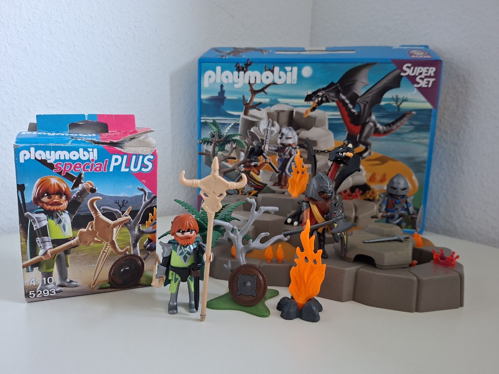 Playmobil Spielzeuge: Playmobil Ritter Set 4006 + 5293 – Gebraucht aus Pieterlen von jak_c2lj