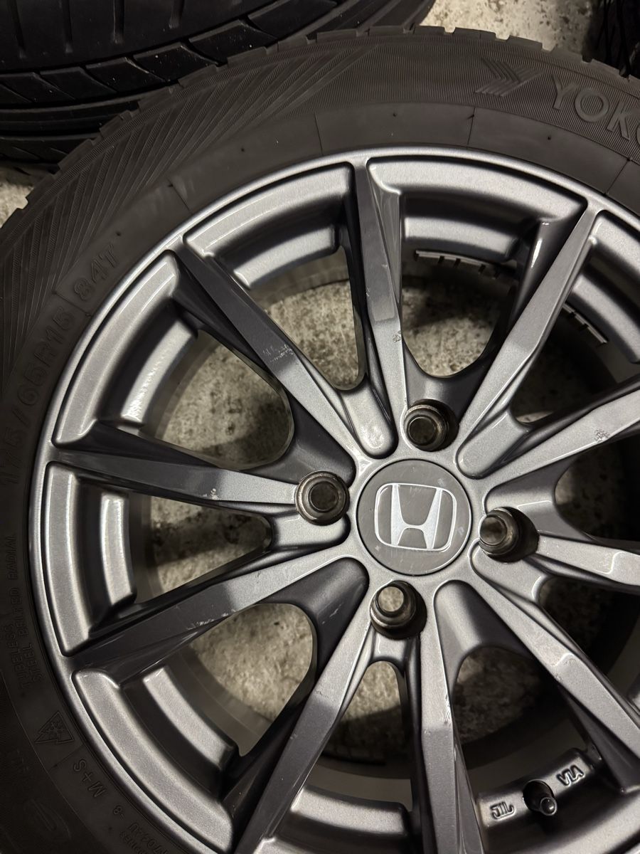 Honda Pneumatici & Ruote complete: Komplettrad Honda Jazz – Usato da Wangen an der aare venduto da Riklivti23 2