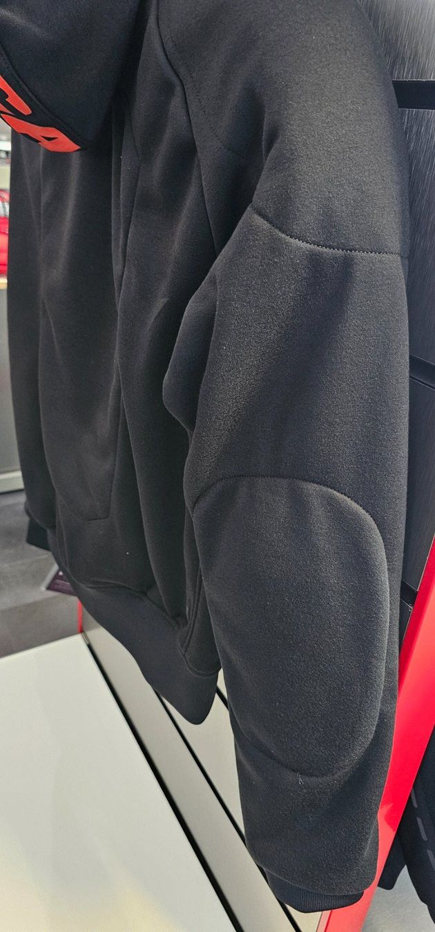 Ducati Giacche: Motorrad-Sweatshirt Ducati Jargon gr S – Nuovo e nell'imballaggio originale da Oberentfelden venduto da ST85 3