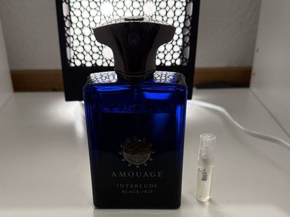 Amouage Profumi & Eau de Toilette: Amouage Interlude Black Iris – décant 10 ml – Nuovo (secondo la descrizione) da Meyrin venduto da Al-Andalusi