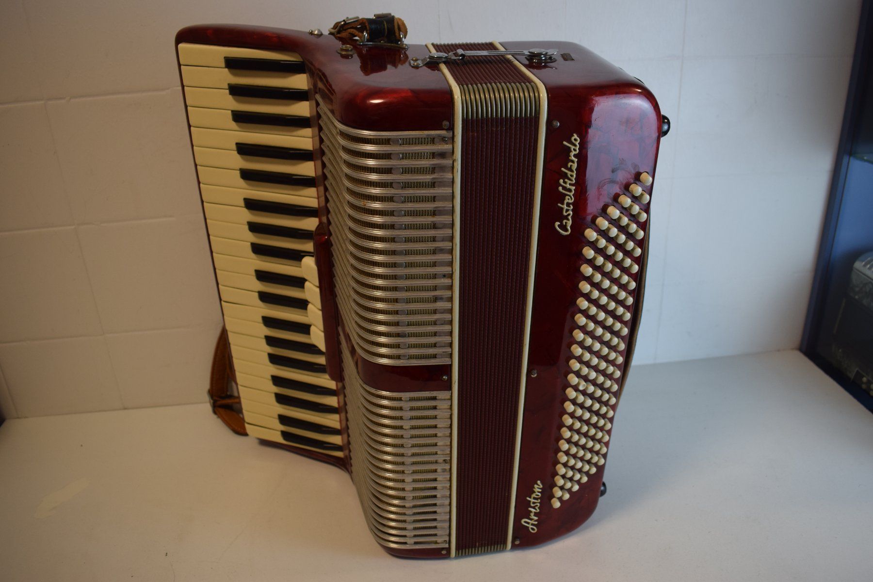 Strumenti musicali: Akkordeon chromatisch Ariston Castelfidardo – Usato da Zürich venduto da baumusik 7