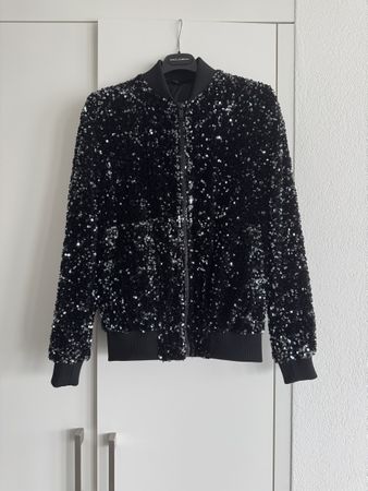 Beautiful Zara bomber jacket with sequins