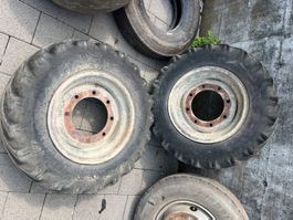 Satz Landwirtschaftsfelgen 2kl und 2gr