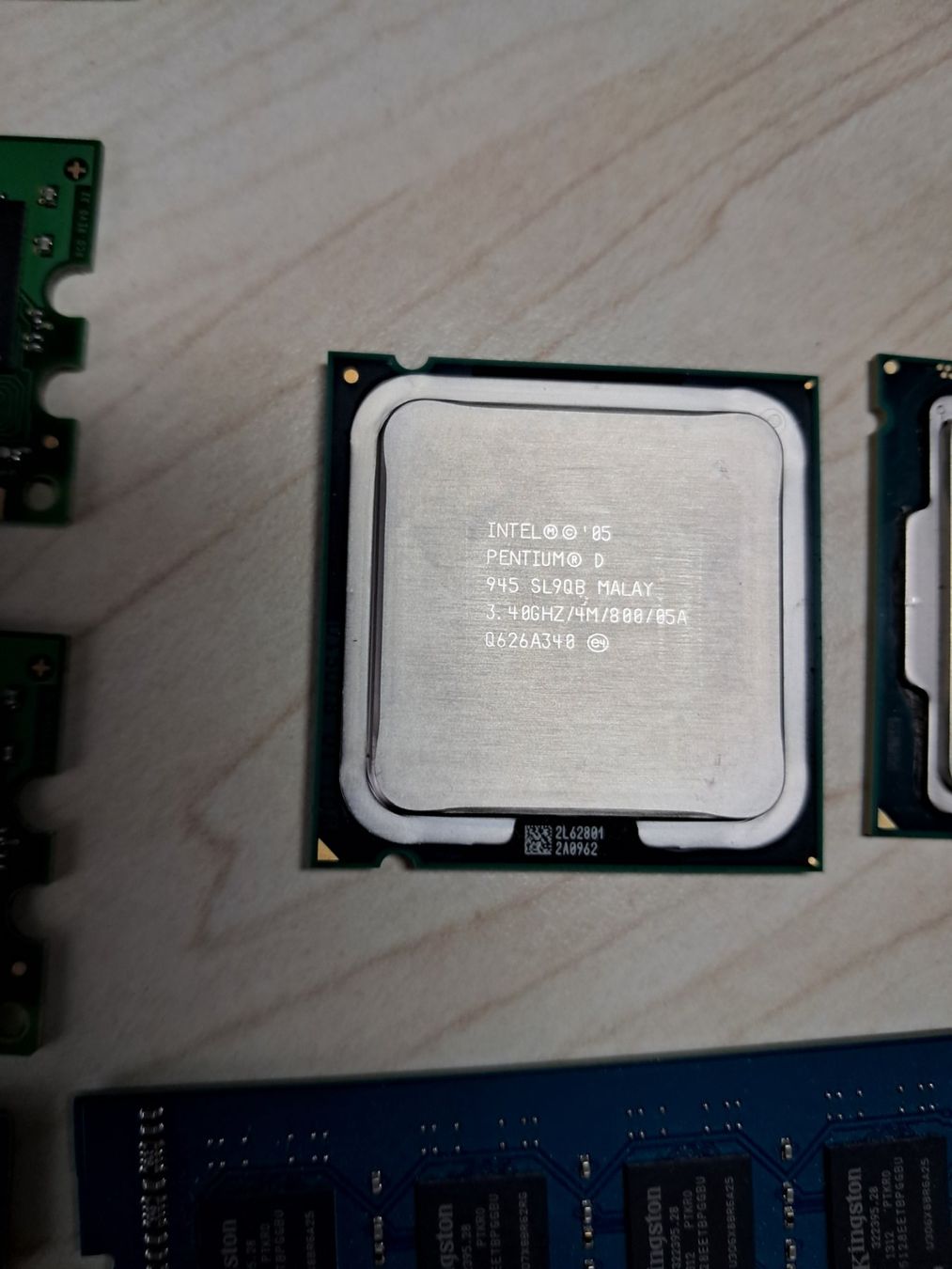 Memoria / RAM: Ram – Usato da moutier venduto da Dupont50 4