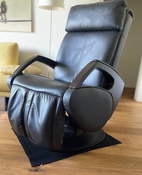 Sessel: Massagesessel – Gebraucht aus Kerns von M010203