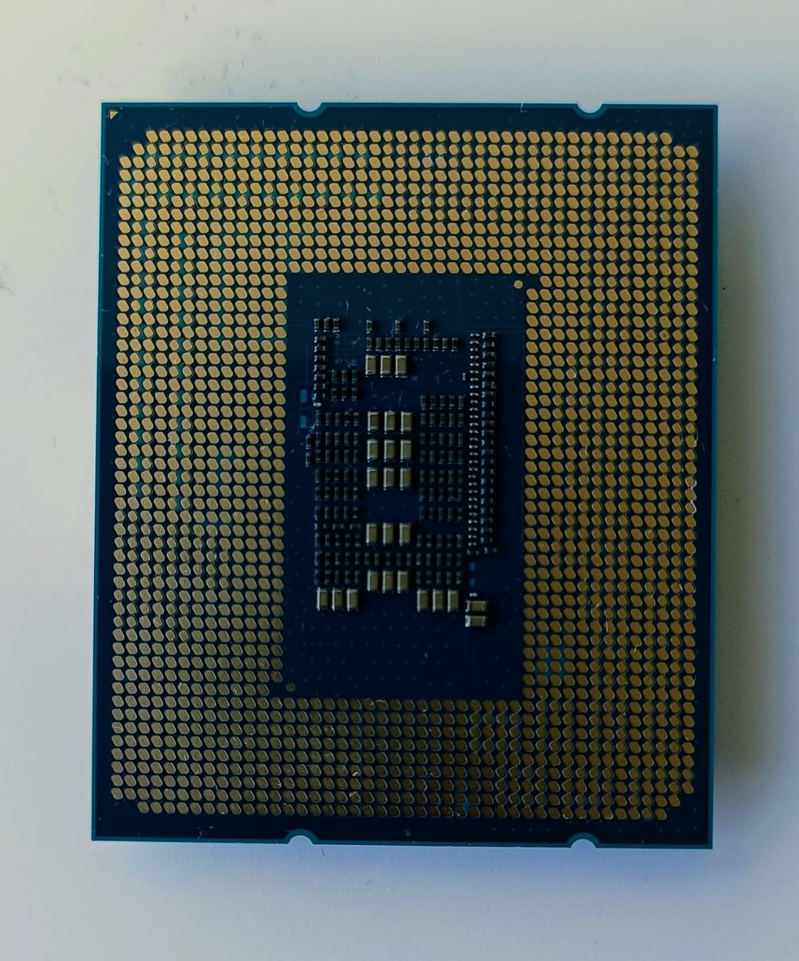 Intel Componenti elettronici: Intel Core i5-12500T Prozessor LGA1700 – Usato da Uetendorf venduto da Caravell 1