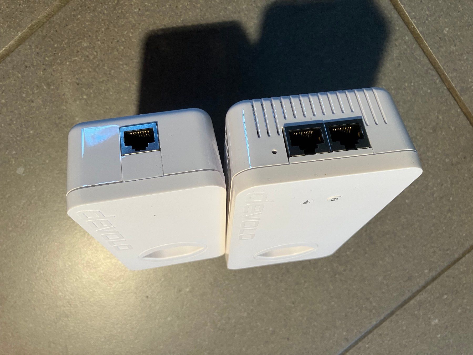 Devolo Unità & Adattatore: Devolo dLAN 1200+ WiFi ac Starter Kit Powerline Adapter – Nuovo (secondo la descrizione) da Winznau venduto da gugi2009 3