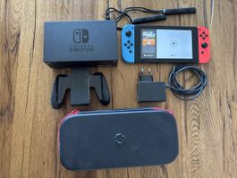 Nintendo Switch Rot/Blau inkl. Tasche & Zubehör