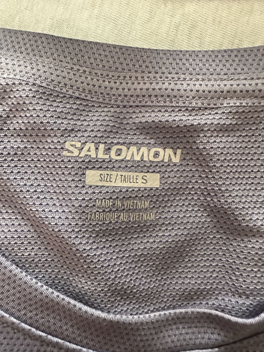 Salomon T-shirt: Maglietta S – Nuovo (secondo la descrizione) da Sigirino venduto da del_l62x 1