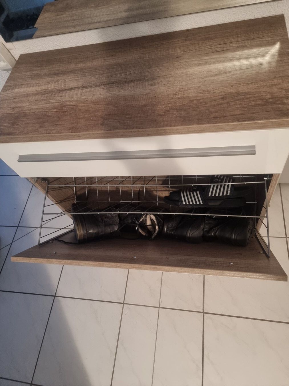 Armadi: Schuhschrank mit Spiegel – Usato da Jonen venduto da Loco1986 3
