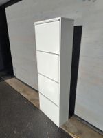 Schuhschrank weiss mit vier Kippfächern gebraucht