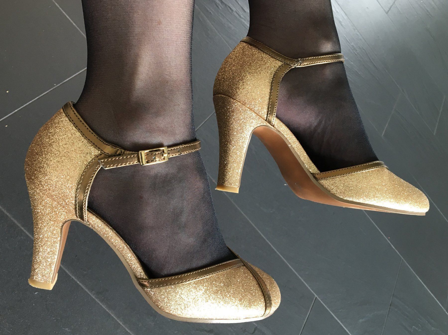 Scarpe da donna: Damenschuhe, Gr. 37 – Usato da Wahlen b. Laufen venduto da budo4242 2