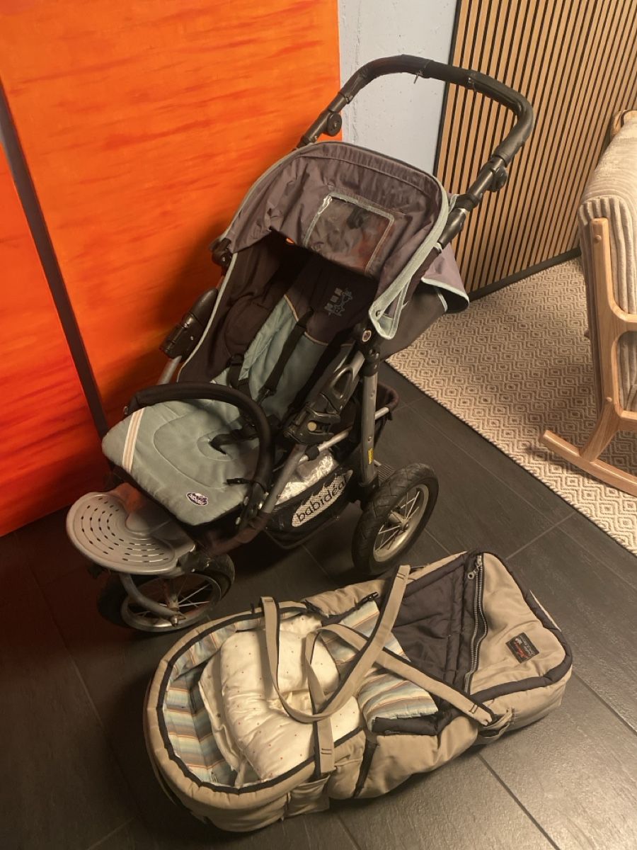 Carrozzine: Kinderwagen mit Bett – Usato da Wetzikon ZH venduto da cambaz75 1