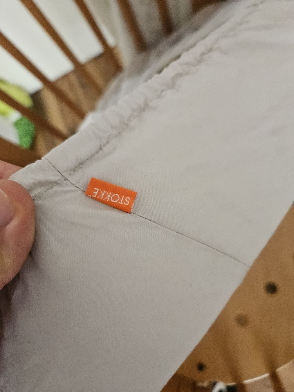 Betten: Stokke Sleepi mini V2 – Gebraucht aus Muttenz von jeh_l5fx 5