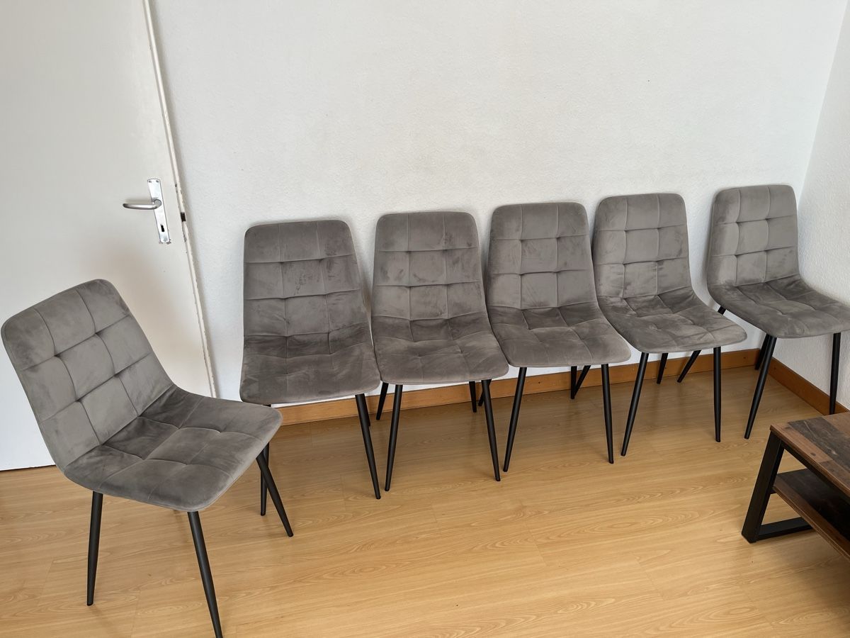 Stühle: Esszimmer Stühle  – Neu (gemäss Beschreibung) aus Hägendorf von Rejanbe
