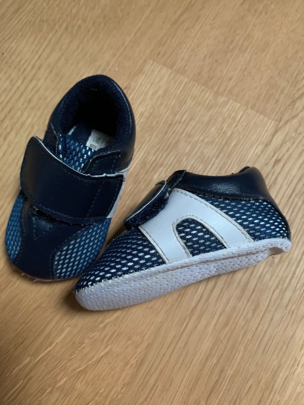 Schuhe für Jungen: Finken Baby Gr. 17 – Gebraucht aus Dinhard von PS83