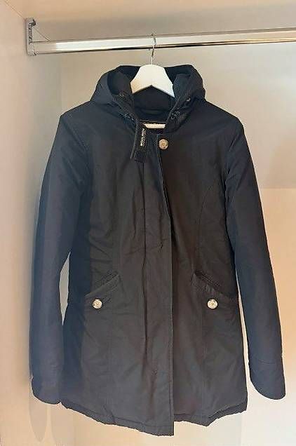 Woolrich Giacche: Woolrich Parka Damen – Usato da Urtenen-Schönbühl venduto da suzana.n_ 1