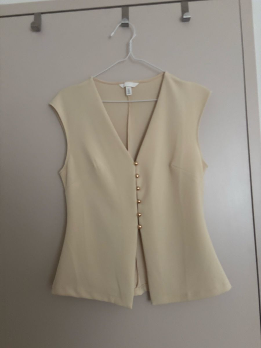 H&M Gilet & Giacche senza maniche: H&M Weste Gr. M, top Zustand – Nuovo e nell'imballaggio originale da Arbon venduto da Viktoriaa