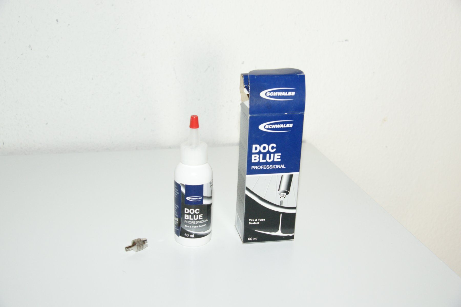 Pezzi di ricambio: Schwalbe Doc Blue Tubeless-Milch 60 ml – Nuovo e nell'imballaggio originale da Brütten venduto da Matossa1 1