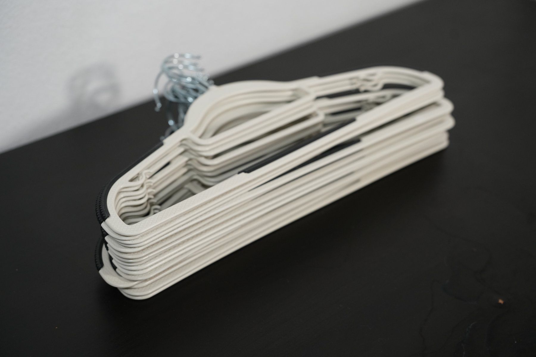 Appendiabiti: Hangers 20 – Usato da Neuchâtel venduto da yan_lq56 1