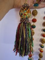 neu; Dekorationsquaste und Kette im Set, goldfarben-bunt Dek
