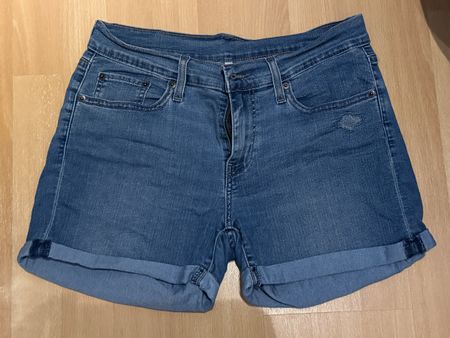 Levi's Denim Shorts, Top Zustand, Grösse W28, Jeans