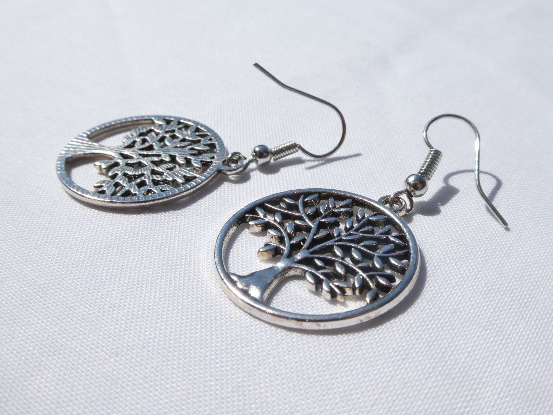 Orecchini pendenti & Orecchini a lobo: Edle Ohrhänger, silberfarben, Modeschmuck / neuwertig – Nuovo (secondo la descrizione) da Gattikon venduto da kaandooh 2