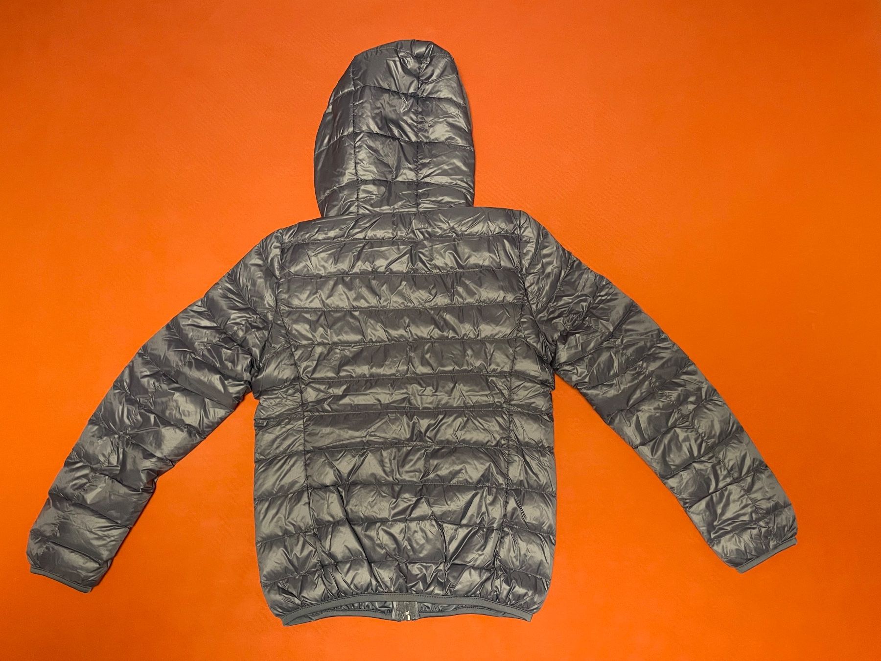 Jacken: Leichte (Daunen)jacke mit Kapuze, Grösse S – Neu (gemäss Beschreibung) aus Rafz von stg101 1
