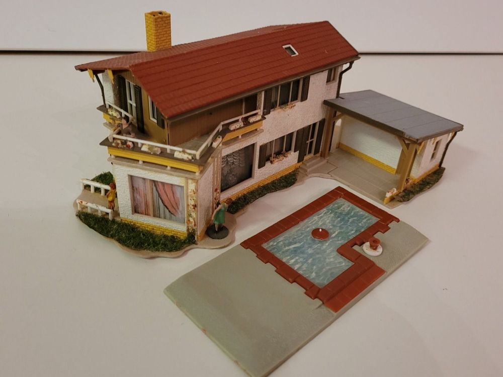 h0-modellbahn-villa-mit-pool-kaufen-auf-ricardo