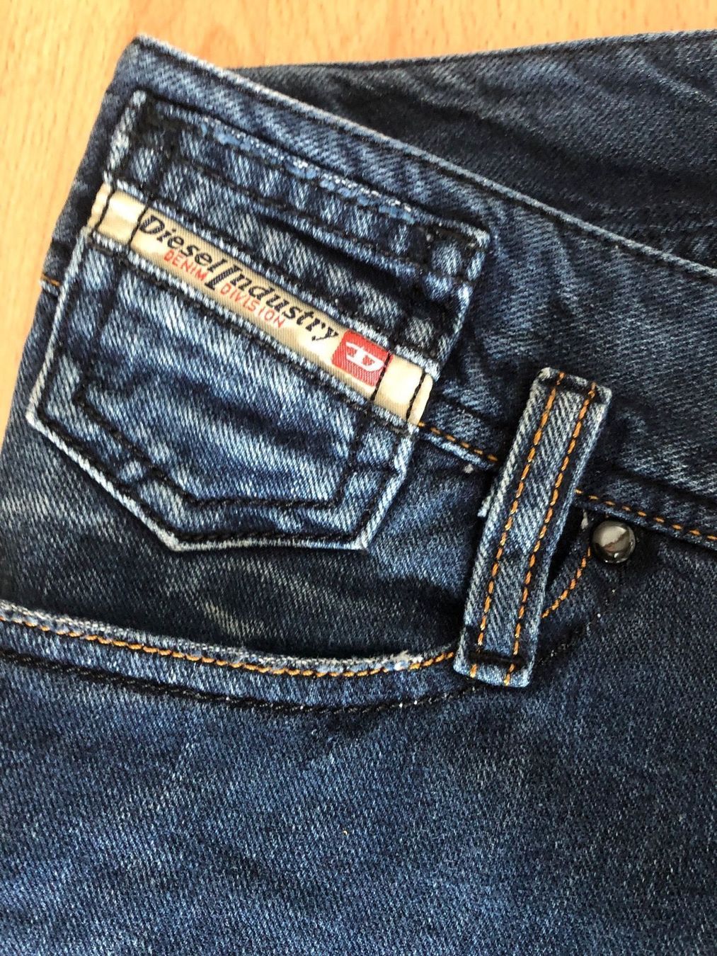 Diesel Jeans: Diesel Jeans Damen – Usato da Windlach venduto da Joice14 1