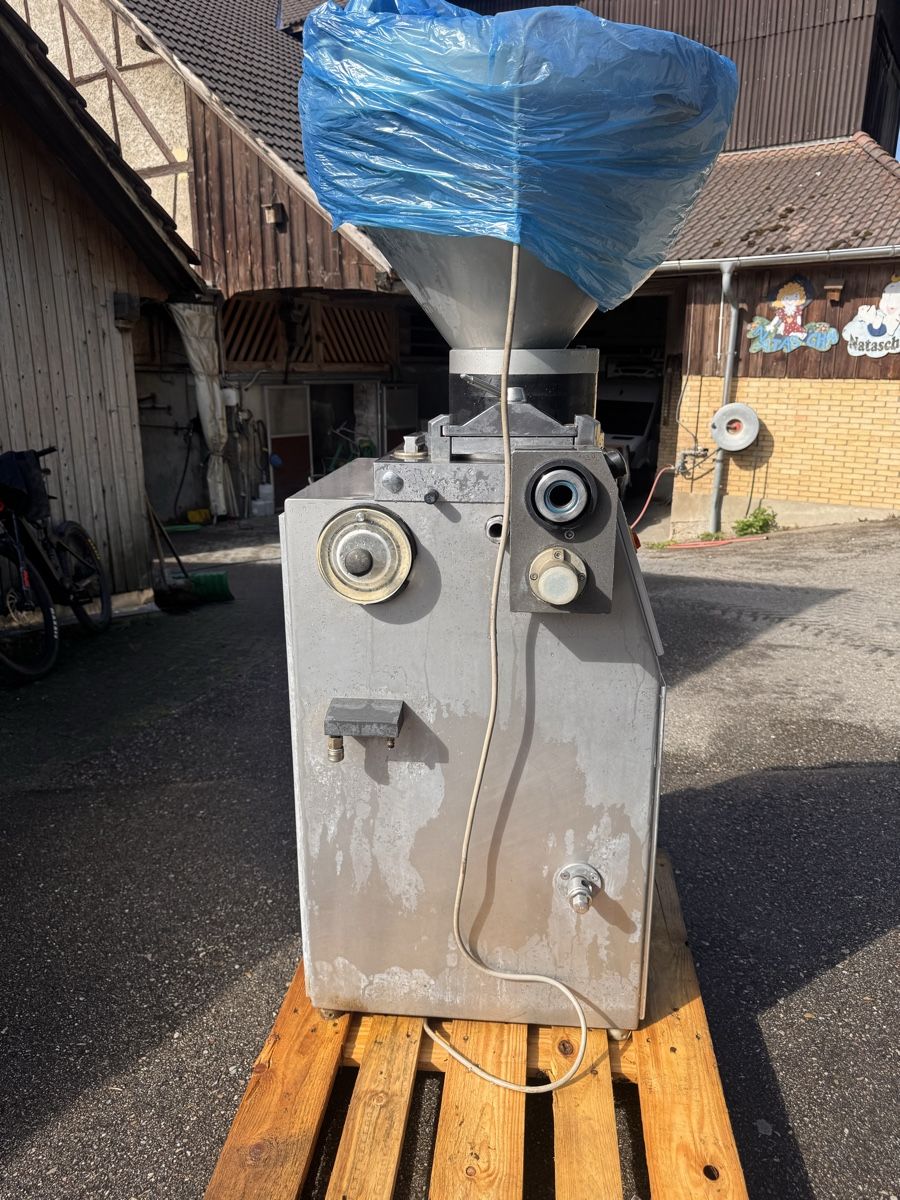 Alpina Alle Maschinen: Wurstmaschine – Gebraucht aus Ebersecken von bes_d6ds 2