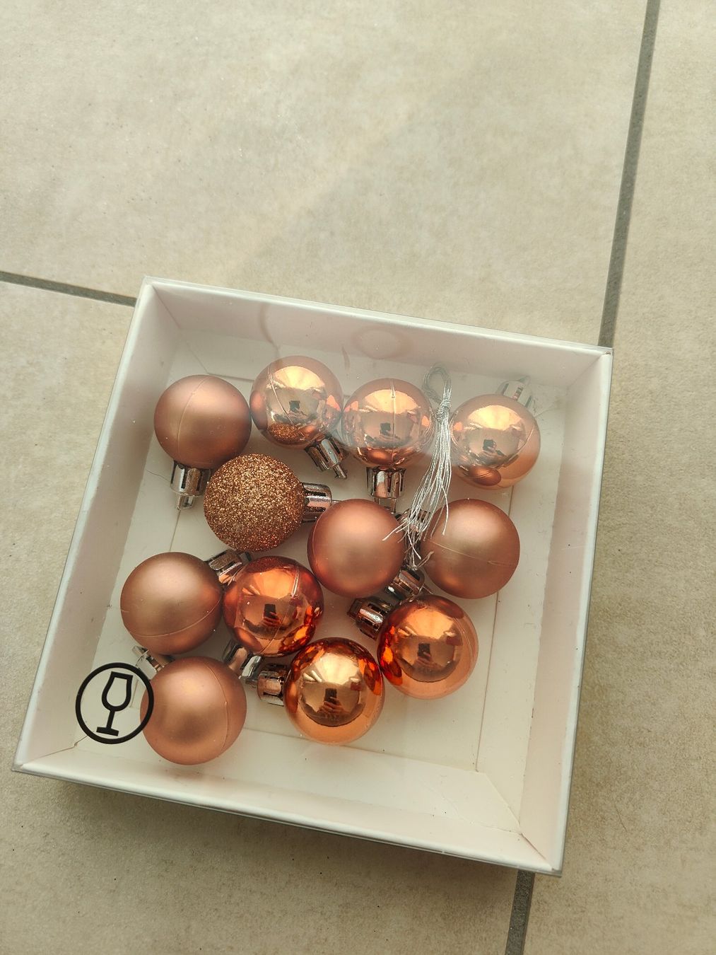 Alle Dekorationen: Mini Weihnachtskugeln – Neu und originalverpackt aus Rickenbach b. Wil von Beautiful.Things