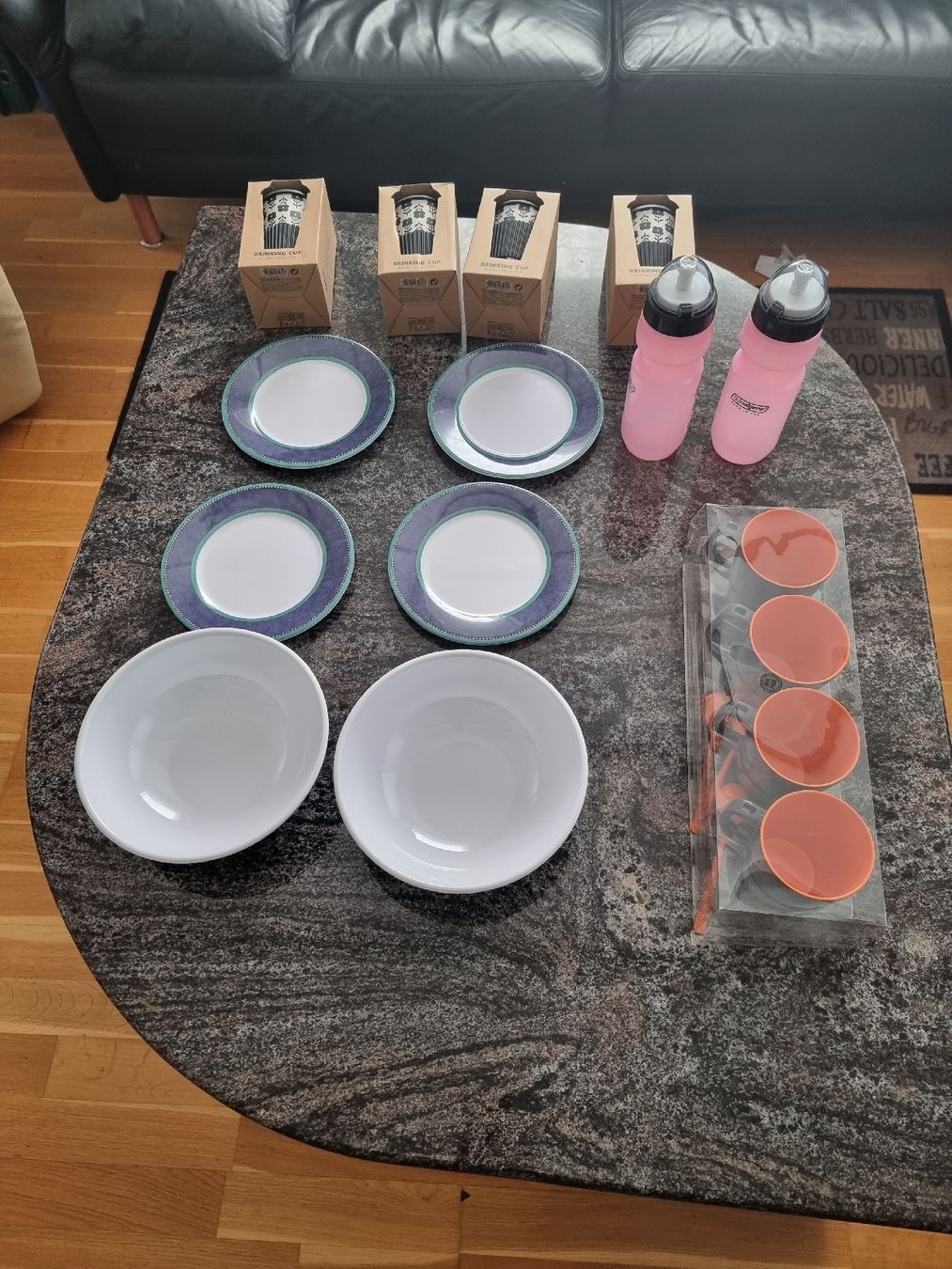 Geschirrsets: Schönes Sommer Campinggeschirr Set – Neu (gemäss Beschreibung) aus Wila von Datalog 1