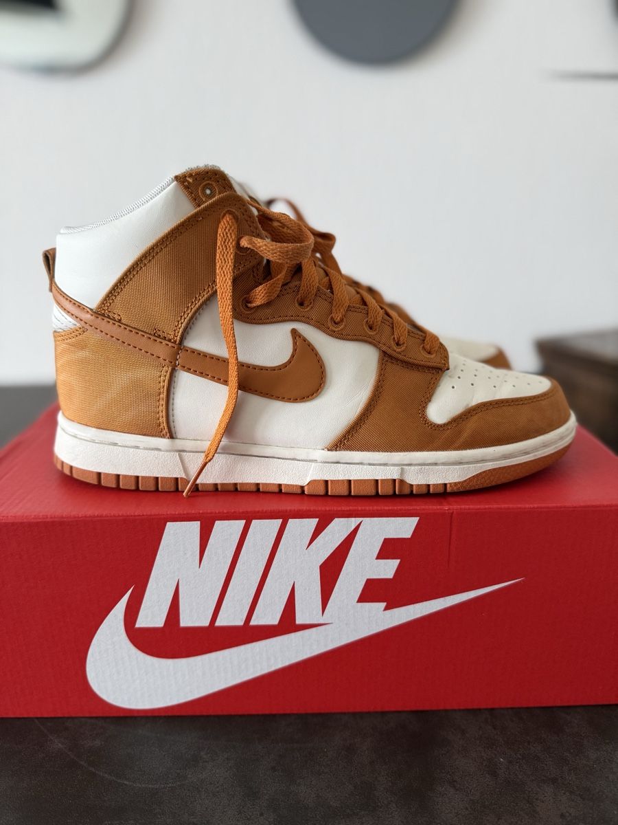 Nike Scarpe da uomo: Nike Dunk hi retro se – Usato da Pully venduto da Afagone 4