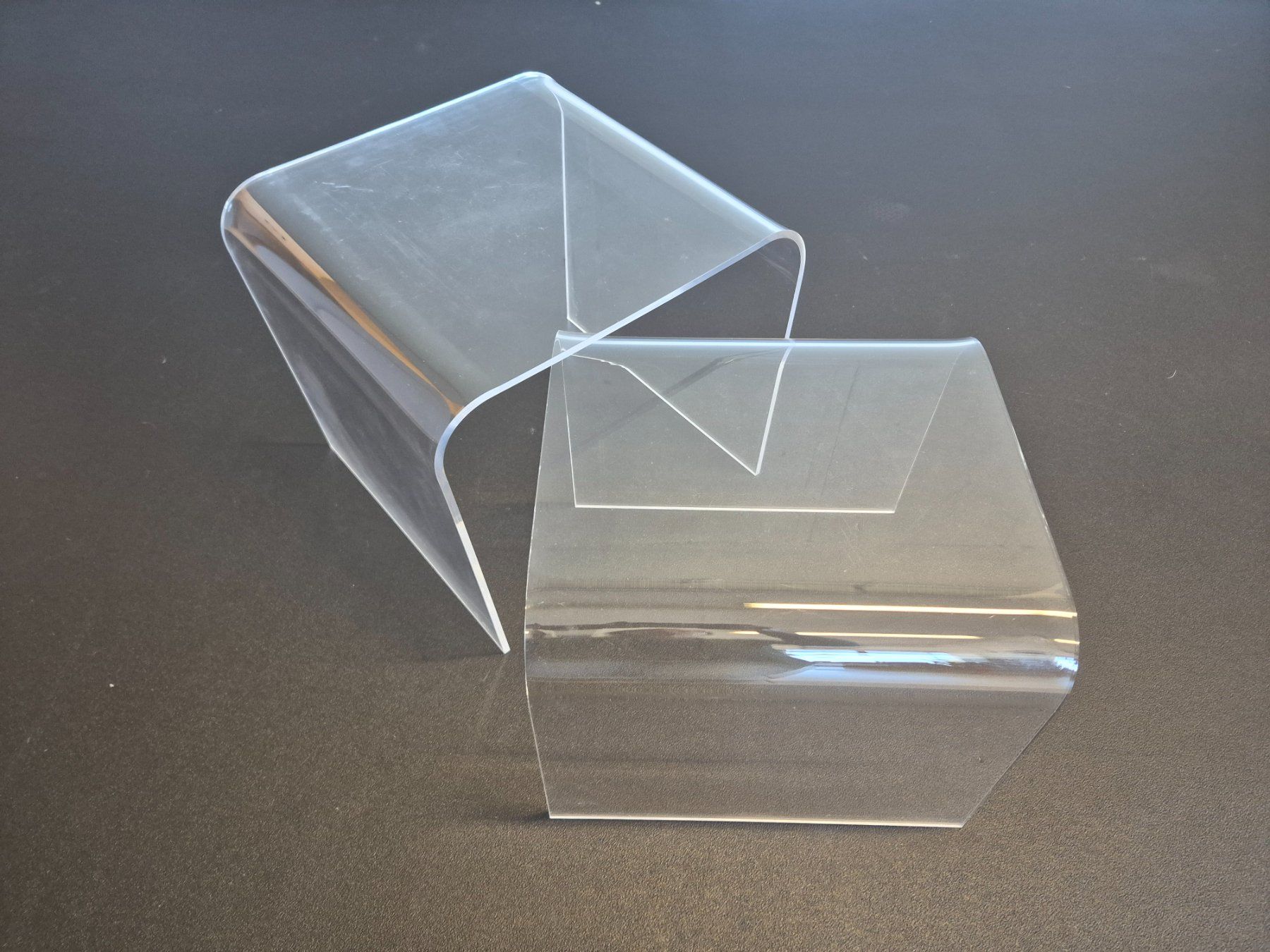 Tische: Set Acryl Beistelltisch Coffee-Table Plexiglas – Gebraucht aus Nottwil von Wondewa-Shop 5