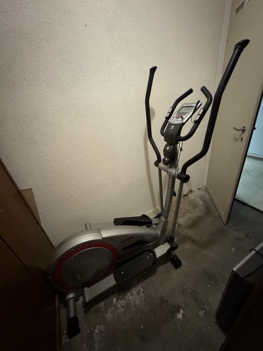 Kettler Vélos d'appartement: Crosstrainer Kettler Vito – D'occasion à Rüti ZH par fmb_p6zb 1
