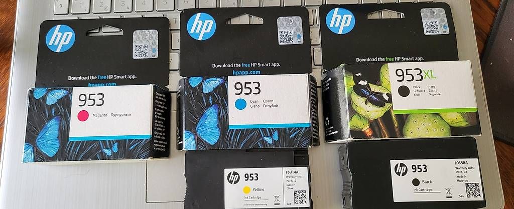 Cartucce per stampanti & toner: Original HP 953 Tintenpatronen – Nuovo e nell'imballaggio originale da Wallisellen venduto da sveneisenhart