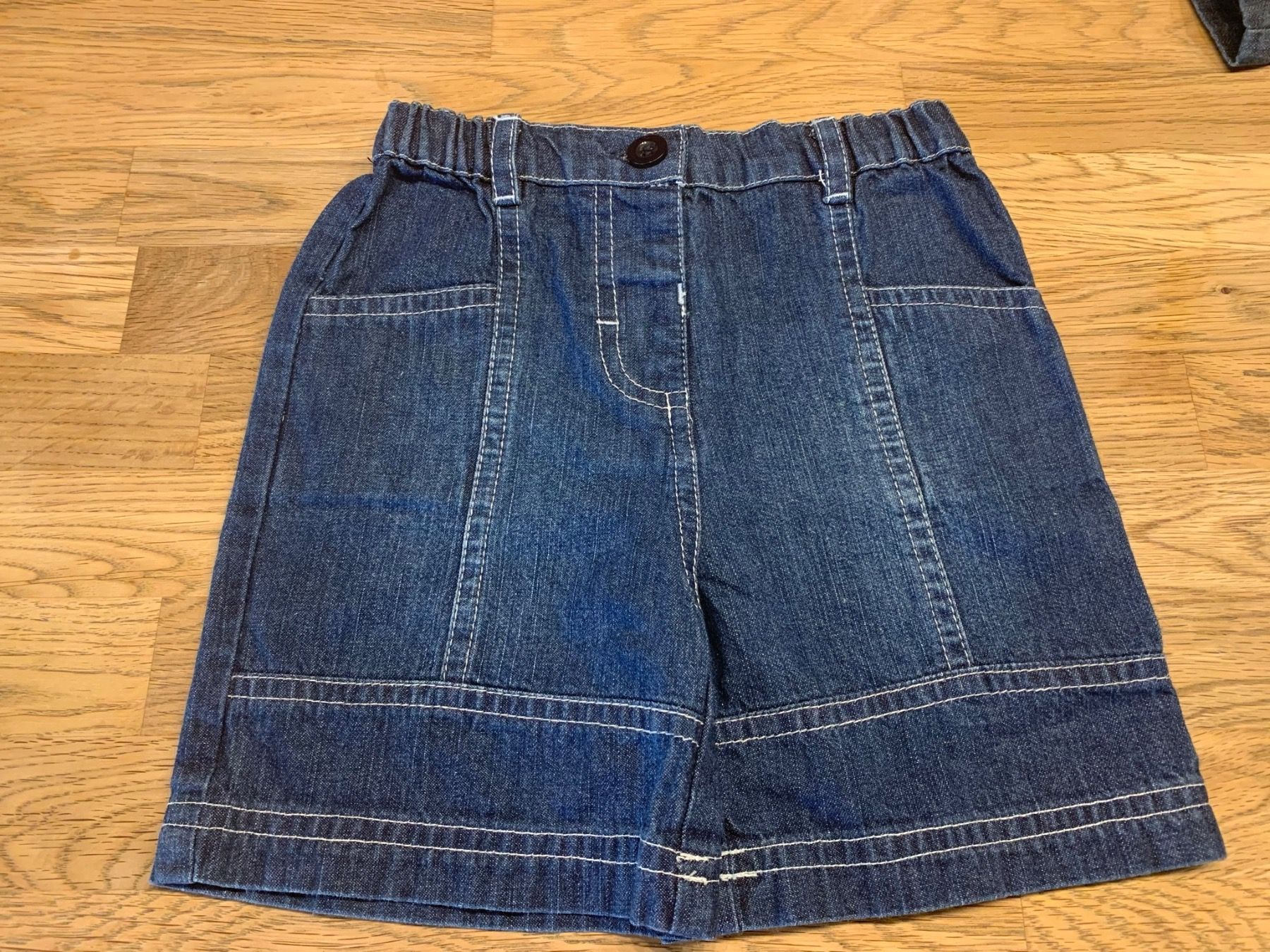 Pantaloni: Shorts Gr.74 – Usato da Oberdorf SO venduto da sa-na