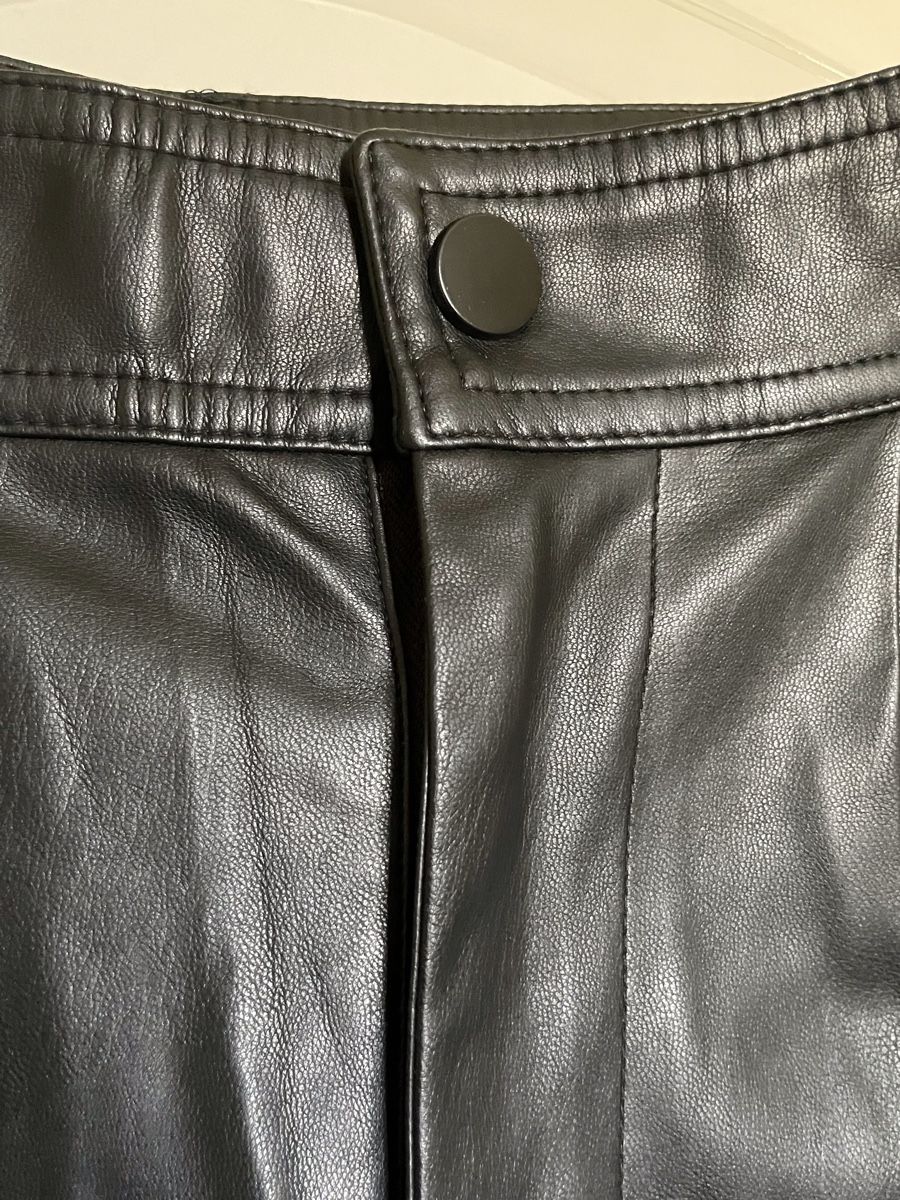 Mango Hosen: Pantalon Mango en similicuir taille 38 neuf – Neu und originalverpackt aus Vuadens von Nina11 2