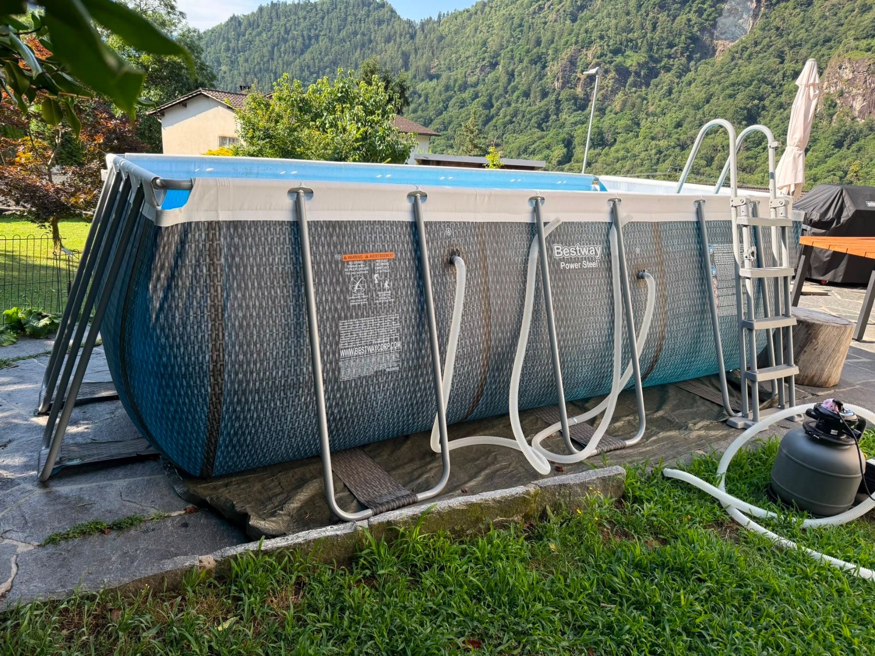Bestway Schwimmbad: Piscina Bestway / Bestway Pool – Gebraucht aus Avegno von Angst06 5