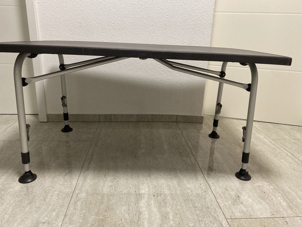 Tables: Campingtisch – D'occasion à Birrwil par Bendegriz 5