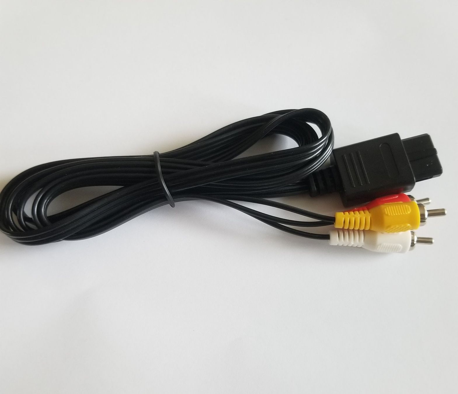 Nintendo Adattatori & Cavi: AV Kabel für SNES, N64, GameCube – Nuovo (secondo la descrizione) da Zürich venduto da Mephisto87 1