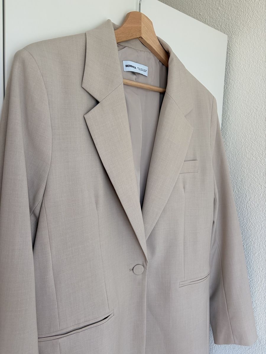 Bershka Giacche: Bershka Beige Blazer Gr. M – Nuovo (secondo la descrizione) da Sursee venduto da van.jan