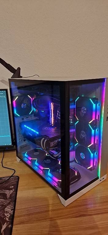 PC: Gaming Setup- Preis VB – Usato da Liestal venduto da jus_gv2t 4