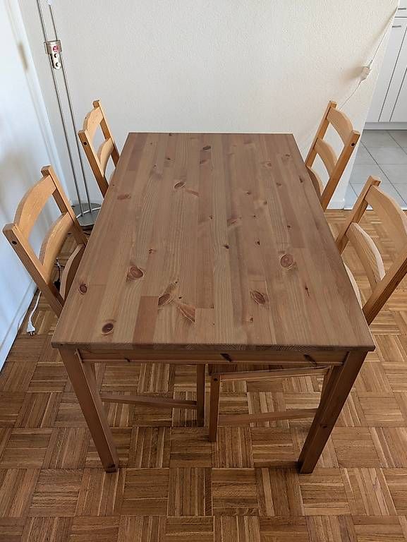 Ikea Tischset: Table et 4 chaises a bois – Gebraucht aus Renens VD von lmg_qg67 3