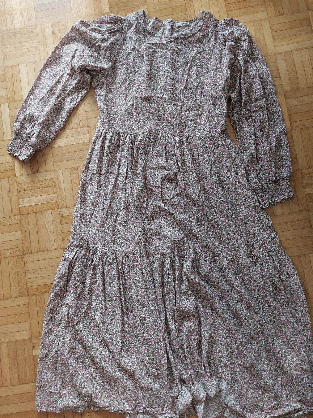 Tchibo Vestiti: Tschibo Kleid BWL Gr. 40 – Nuovo (secondo la descrizione) da Rosshäusern venduto da ter_z9gp